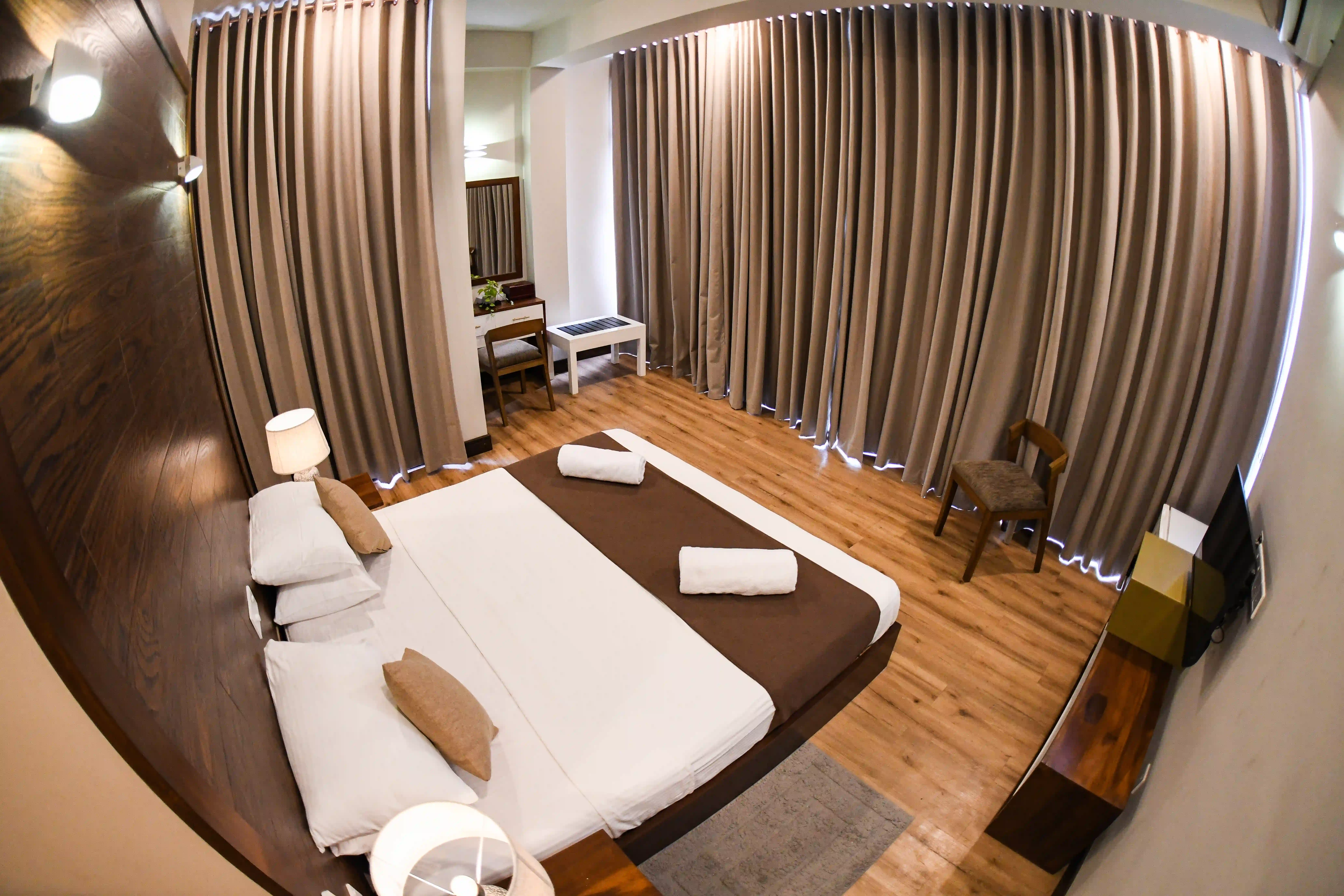 Double room at Hiriketiya Beach Resort with modern amenities in Hiriketiya