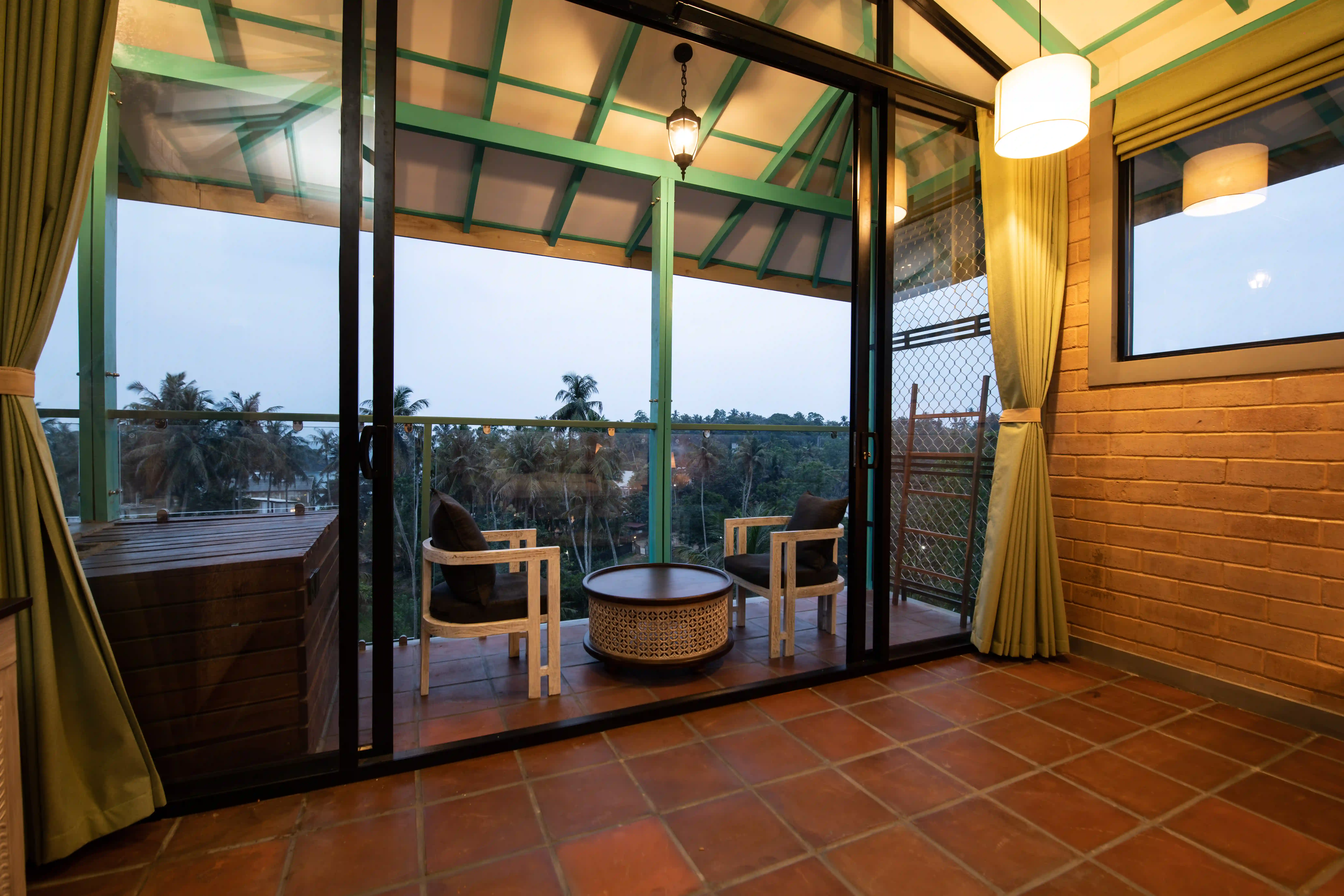 Superior suite with sea view room at Hiriketiya Beach Resort with modern amenities in Hiriketiya