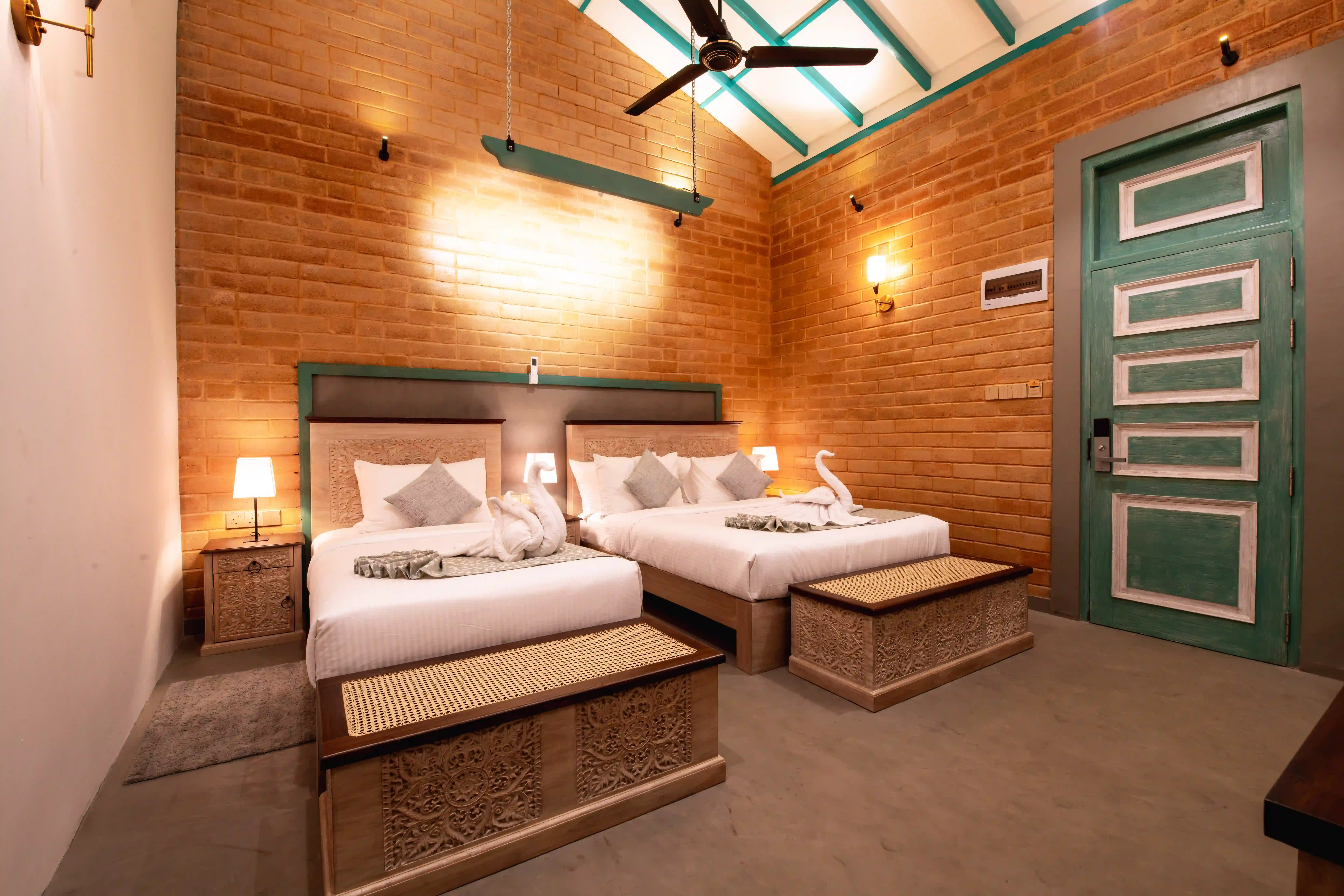 Superior Suite at Hiriketiya Beach Resort with modern amenities in Hiriketiya