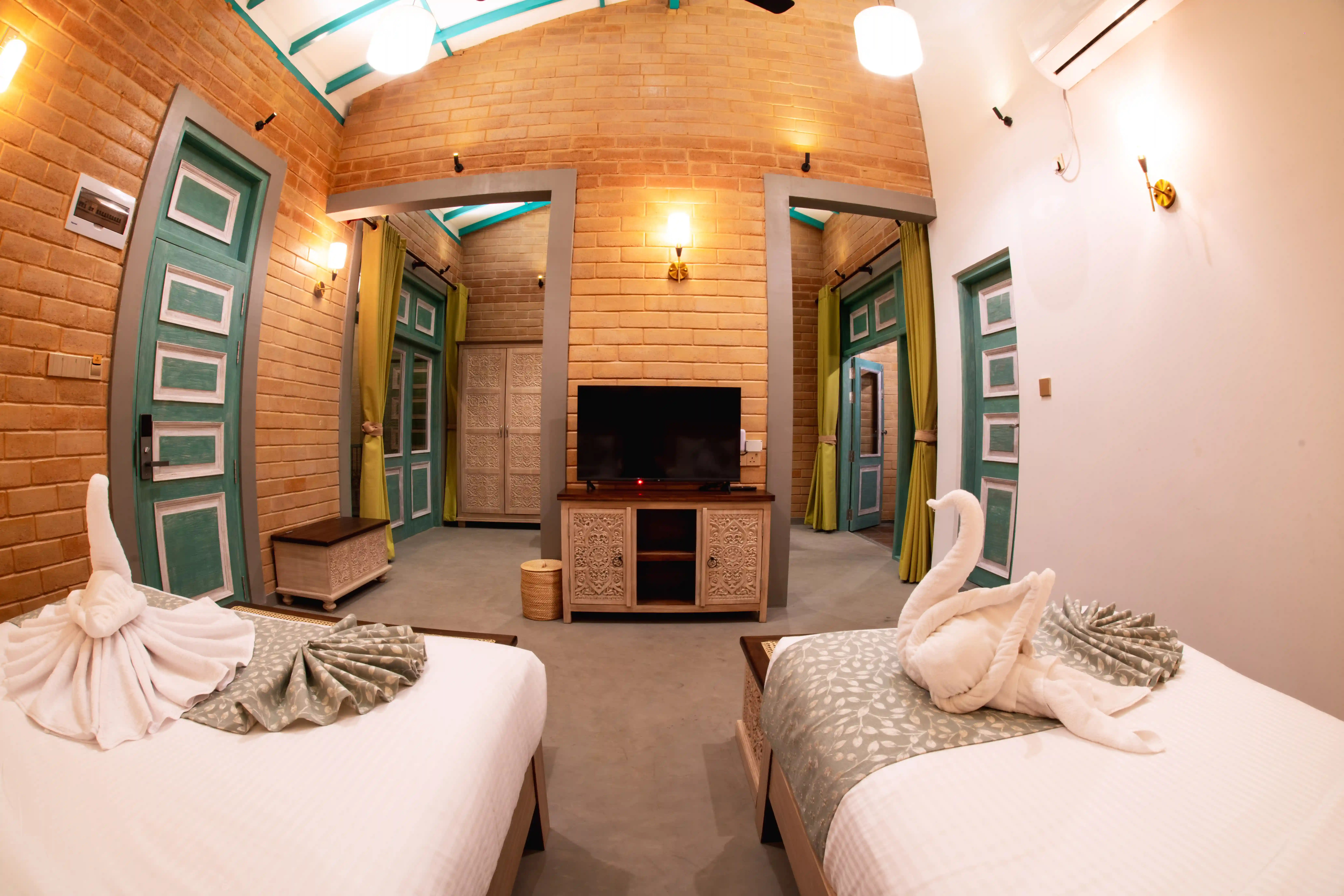 Superior Suite at Hiriketiya Beach Resort with modern amenities in Hiriketiya