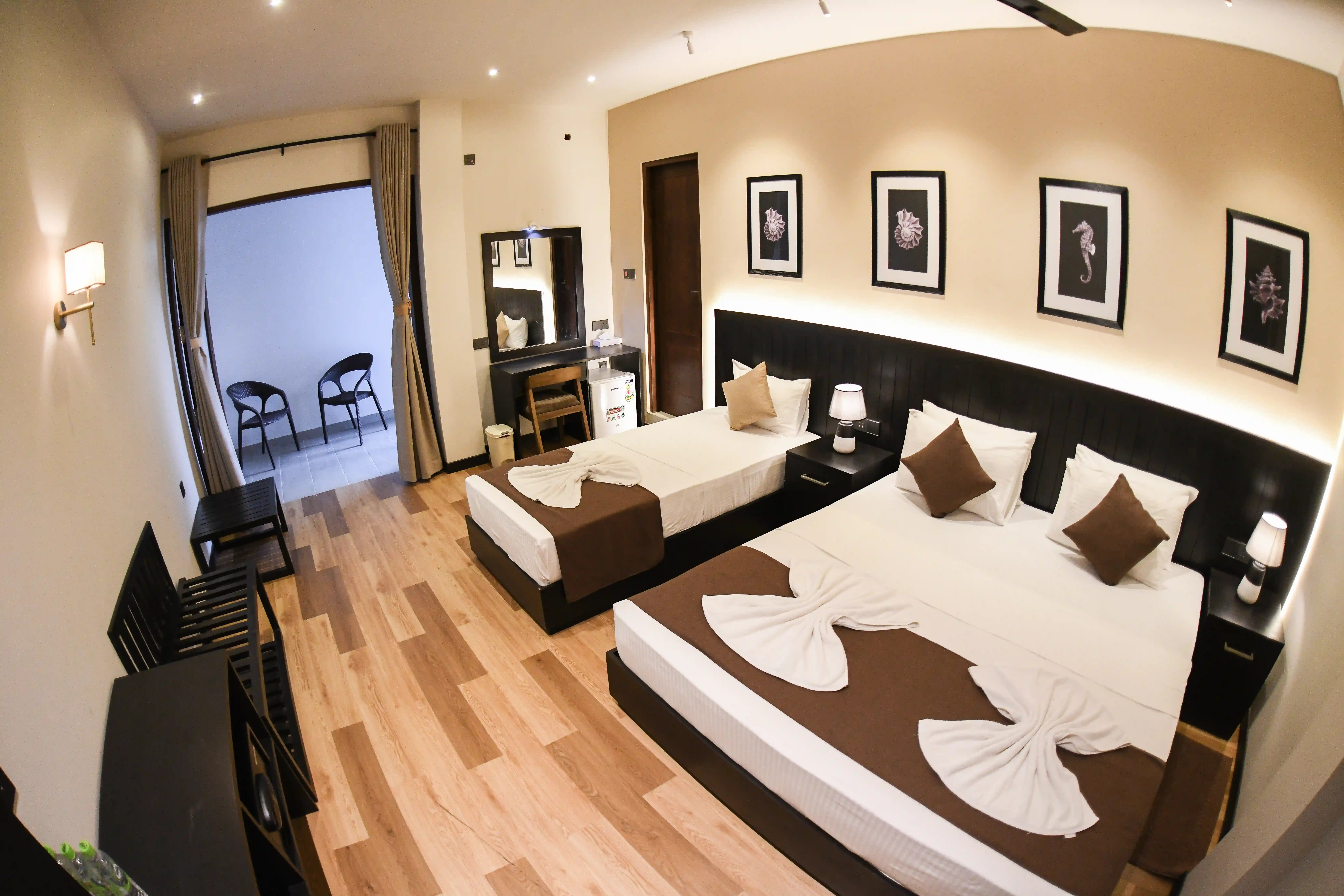 Superior Triple Room at Hiriketiya Beach Resort with modern amenities in Hiriketiya